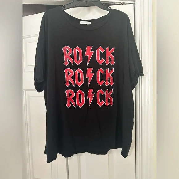 Eighty Eight Black Tee with Red Rock Design - Picture 1 of 3